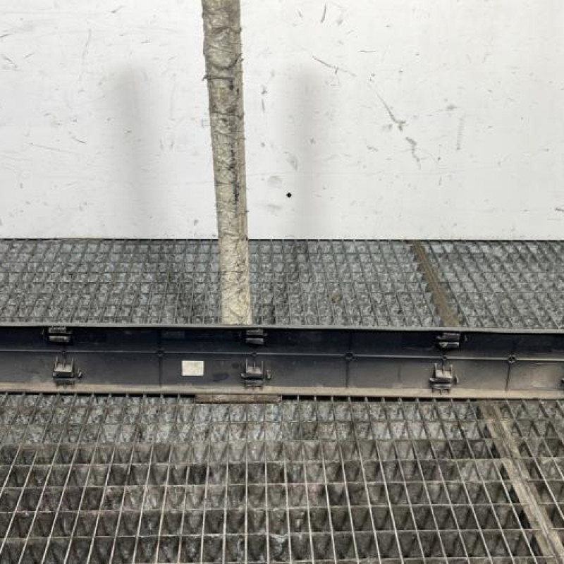 Baguette de porte arriere droite DACIA LOGAN MCV 1 Photo n°4