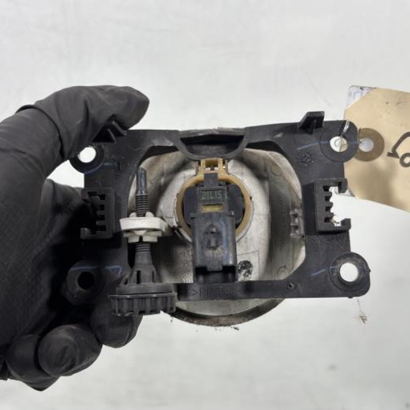 Anti brouillard gauche (feux) PEUGEOT 5008 1 Photo n°3