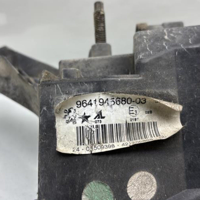 Anti brouillard gauche (feux) PEUGEOT 407 Photo n°4