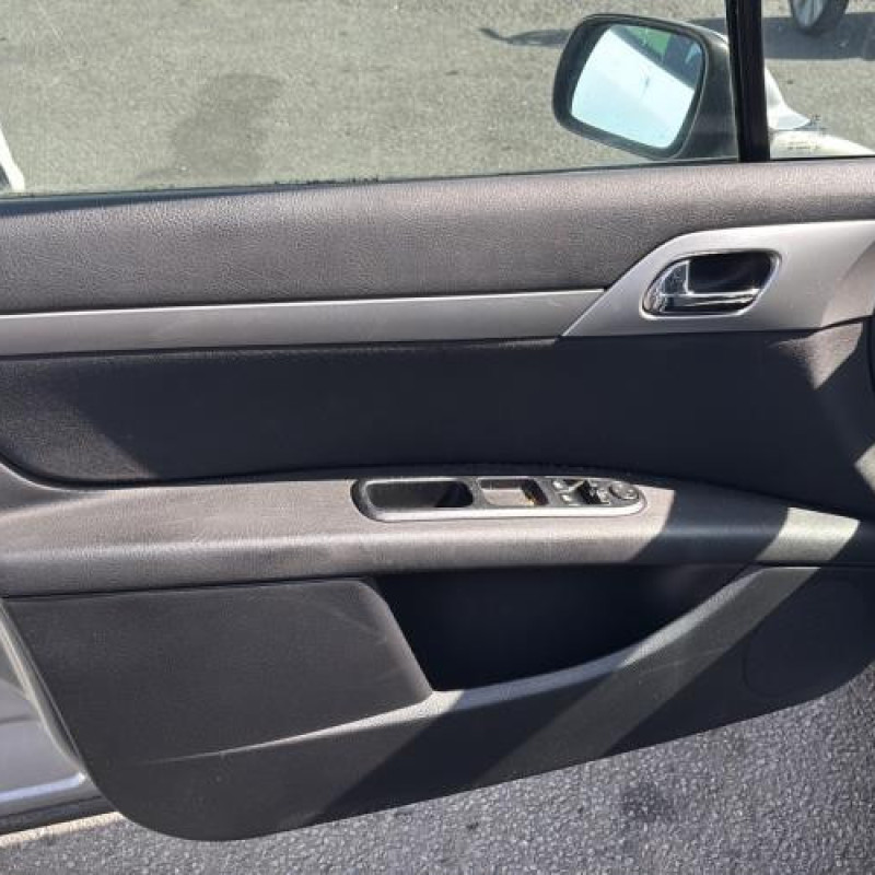 Anti brouillard gauche (feux) PEUGEOT 407 Photo n°13