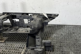 Armature avant, Masque avant PEUGEOT 3008 1