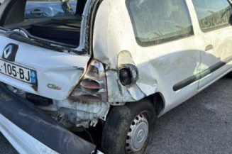 Aile avant droit RENAULT CLIO 2