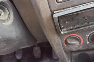 Aile avant droit RENAULT CLIO 2