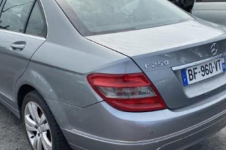 Crochet de remorquage MERCEDES CLASSE C 204