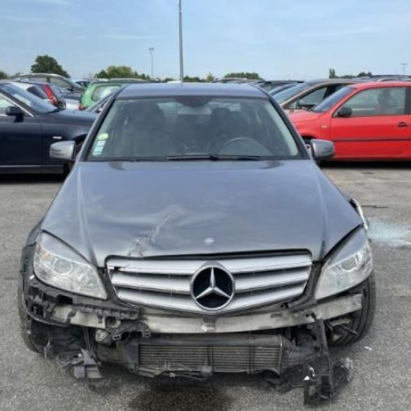 Crochet de remorquage MERCEDES CLASSE C 204 Photo n°12