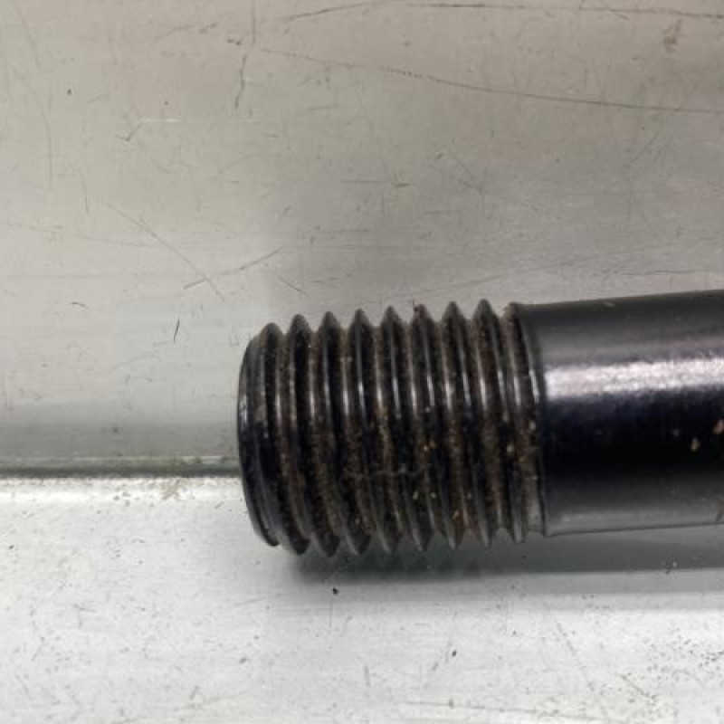 Crochet de remorquage HYUNDAI I 10 2 Photo n°2