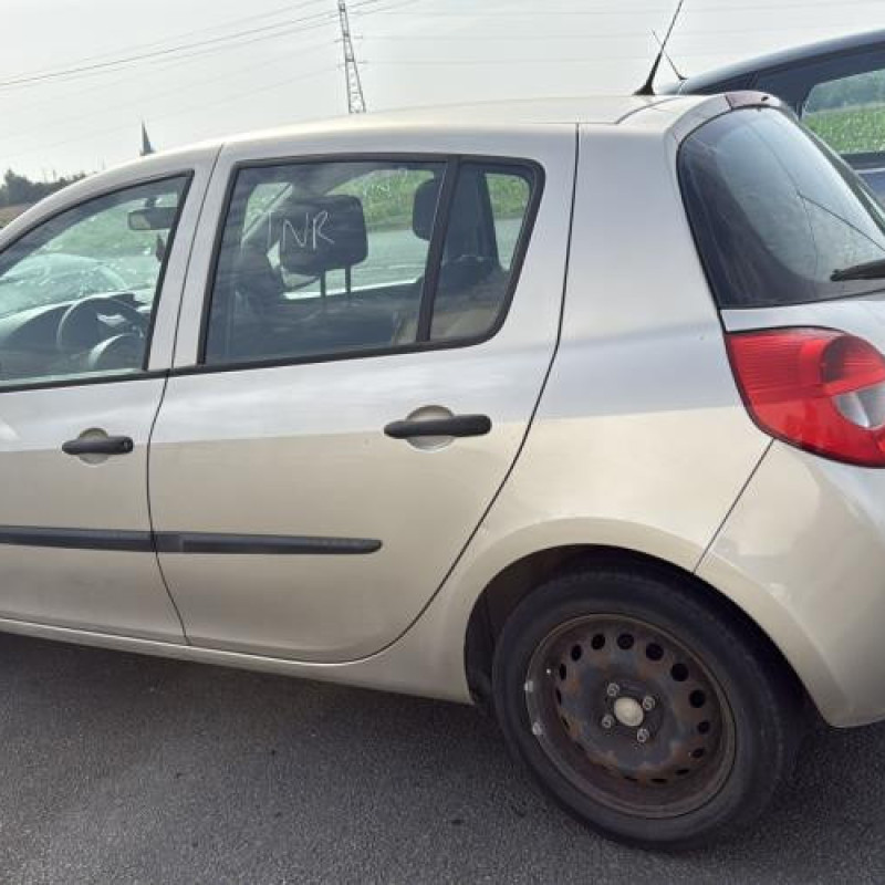 Levier frein à main RENAULT CLIO 3 Photo n°10