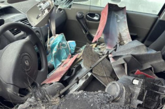 Levier frein à main RENAULT MEGANE 2