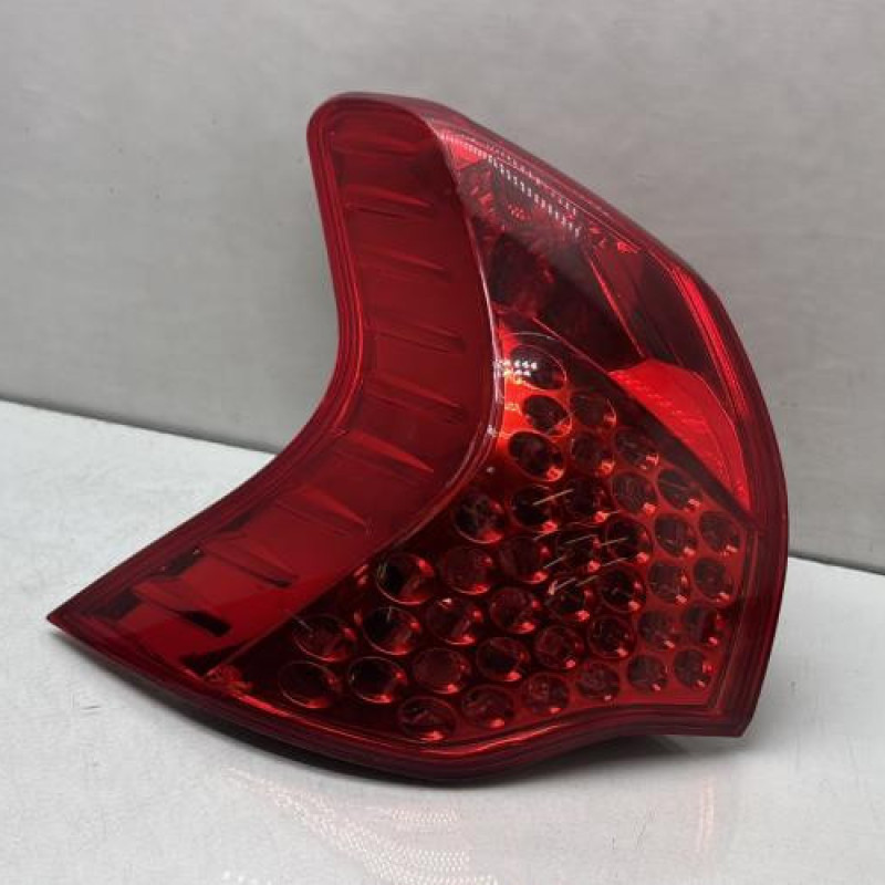 Feu arriere principal gauche (feux) PEUGEOT 3008 1 Photo n°1