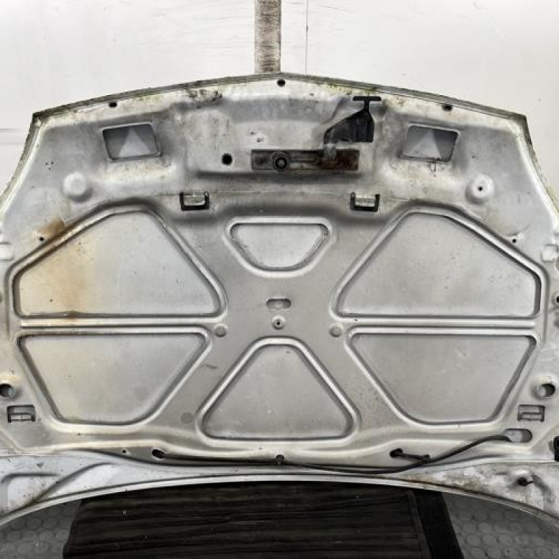 Capot RENAULT CLIO 2 Photo n°10