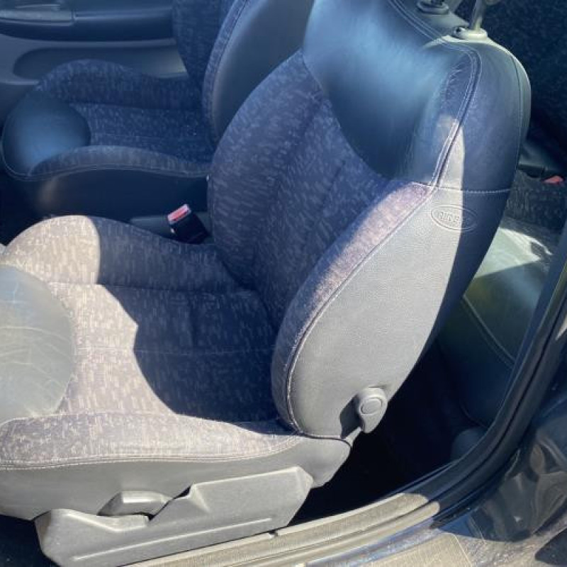 Levier frein à main RENAULT MEGANE 1 Photo n°15