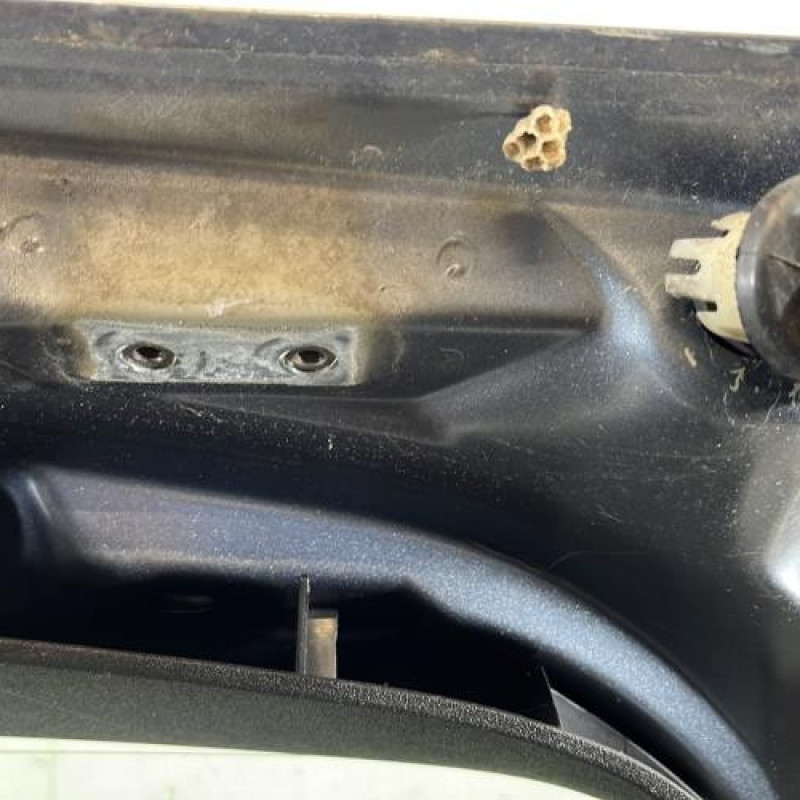 Malle/Hayon arriere CITROEN C4 1 Photo n°8