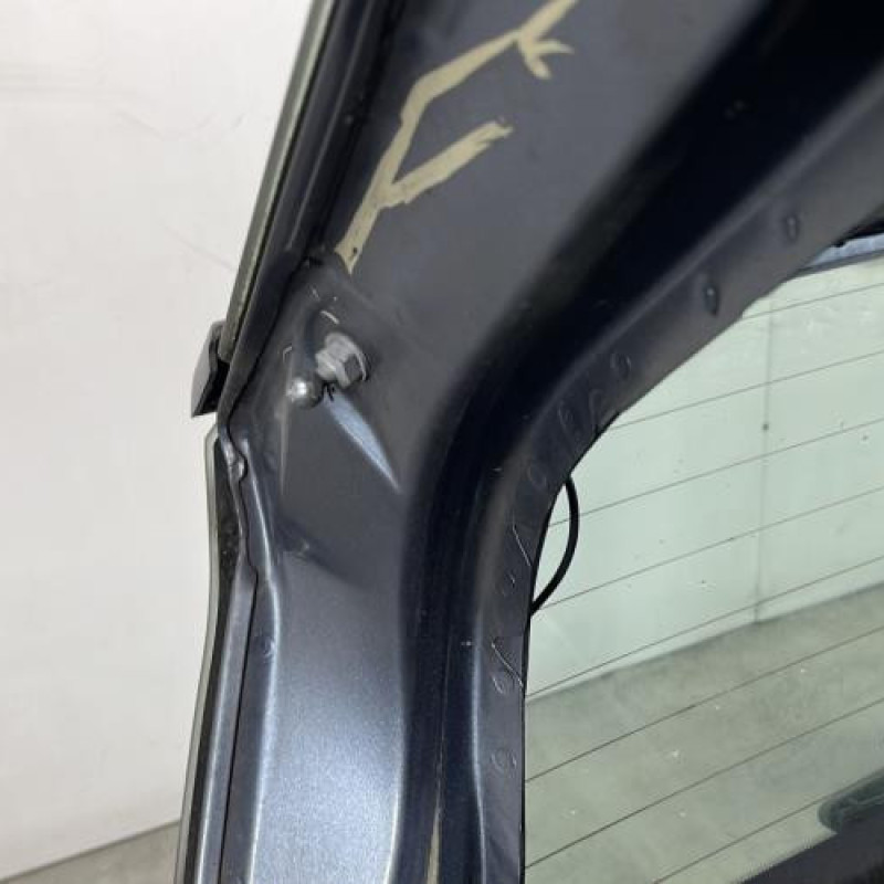 Malle/Hayon arriere CITROEN C4 1 Photo n°9