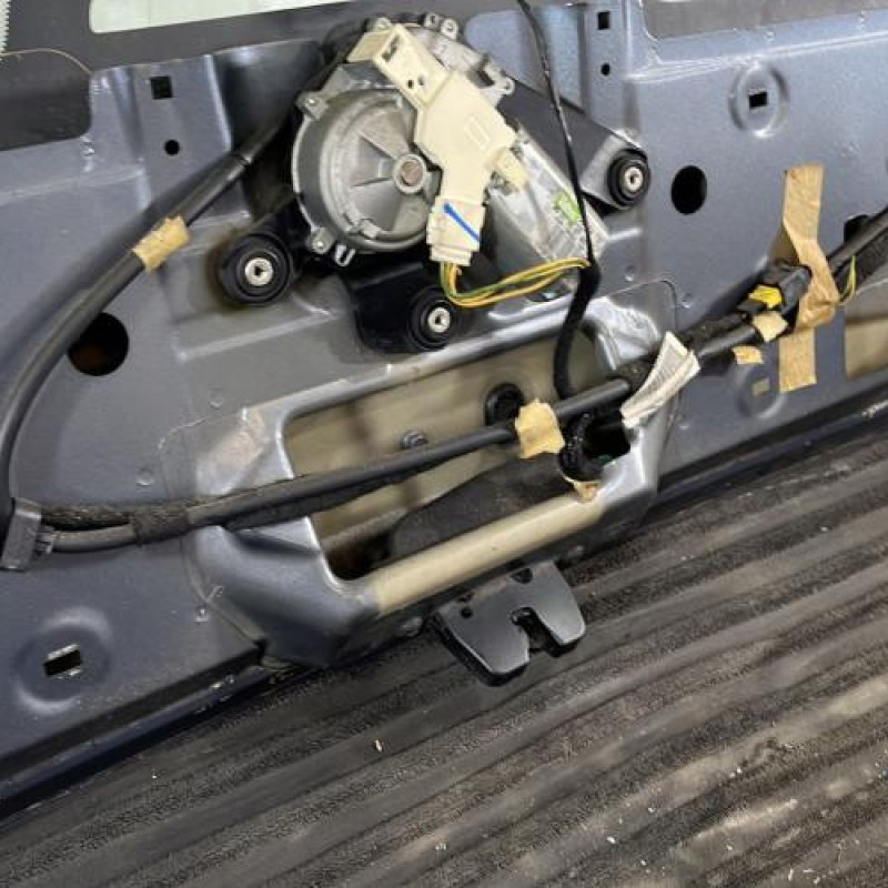 Malle/Hayon arriere CITROEN C4 1 Photo n°10