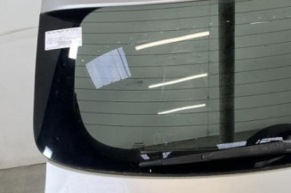 Malle/Hayon arriere TOYOTA AVENSIS 3