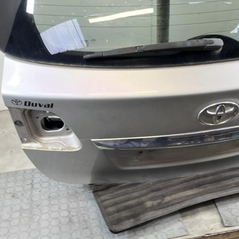 Malle/Hayon arriere TOYOTA AVENSIS 3 Photo n°7