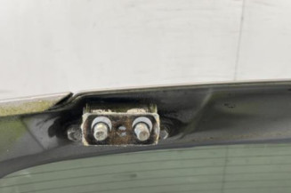 Malle/Hayon arriere TOYOTA AVENSIS 3