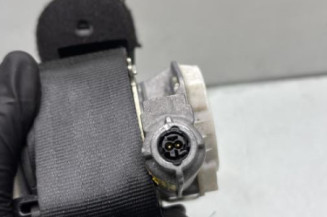 Pretensionneur de ceinture avant droit PEUGEOT 3008 1