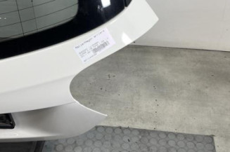 Malle/Hayon arriere MERCEDES CLASSE A 176