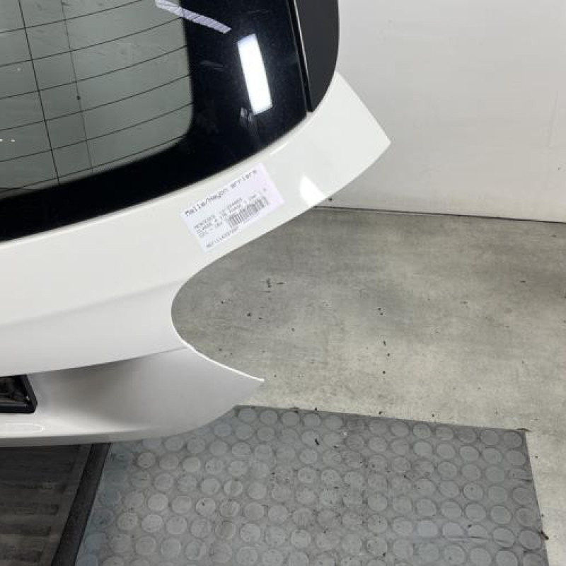 Malle/Hayon arriere MERCEDES CLASSE A 176 Photo n°3