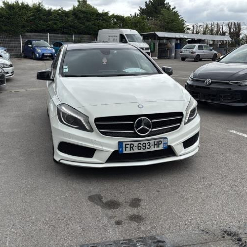 Pretensionneur de ceinture avant gauche MERCEDES CLASSE A 176 Photo n°5