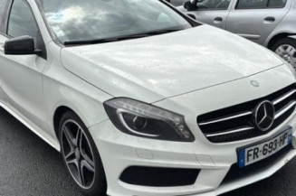 Pretensionneur de ceinture avant gauche MERCEDES CLASSE A 176