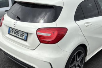 Pretensionneur de ceinture avant gauche MERCEDES CLASSE A 176