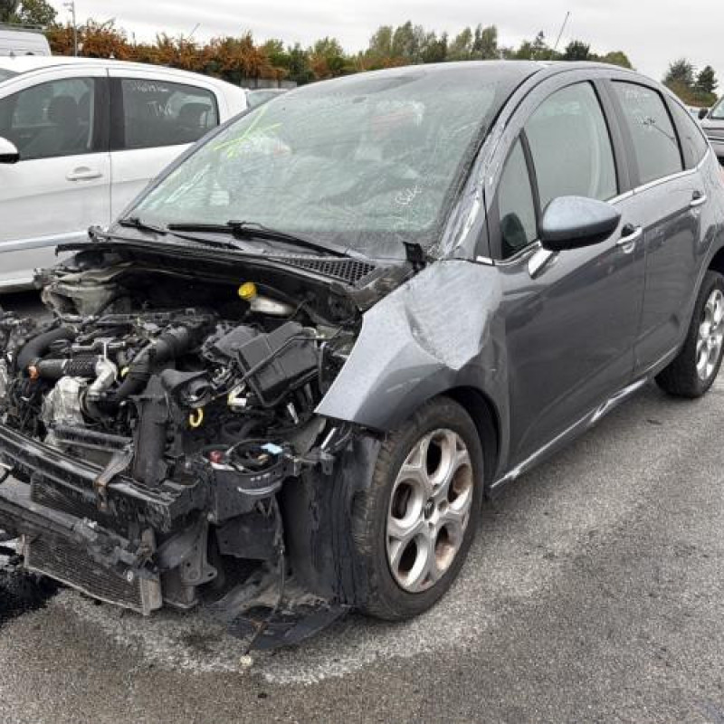 Pare choc arriere CITROEN C3 2 Photo n°9