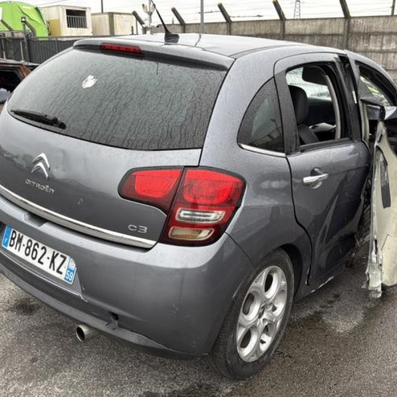 Pare choc arriere CITROEN C3 2 Photo n°11
