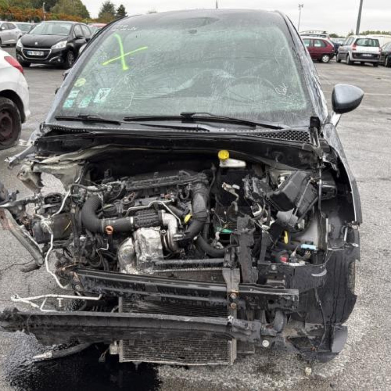 Pare choc arriere CITROEN C3 2 Photo n°16