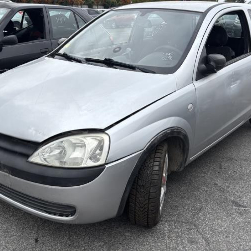 Pare choc arriere OPEL CORSA C Photo n°7