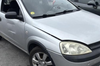 Pare choc arriere OPEL CORSA C
