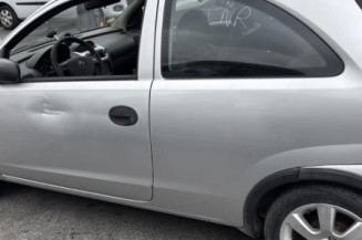 Pare choc arriere OPEL CORSA C