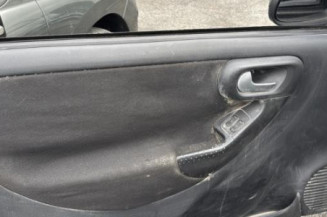 Pare choc arriere OPEL CORSA C