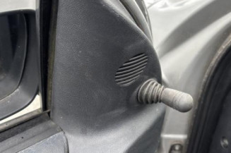 Pare choc arriere OPEL CORSA C