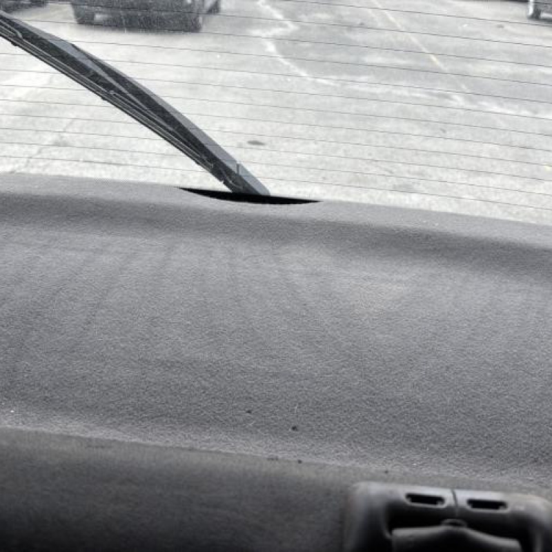 Pare choc arriere OPEL CORSA C Photo n°20