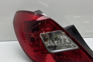 Feu arriere principal gauche (feux) OPEL CORSA D Photo n°1