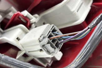 Feu arriere principal gauche (feux) FORD FIESTA 6