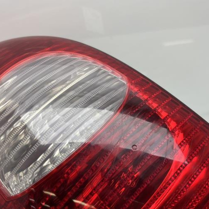 Feu arriere principal gauche (feux) CITROEN XSARA PICASSO Photo n°5