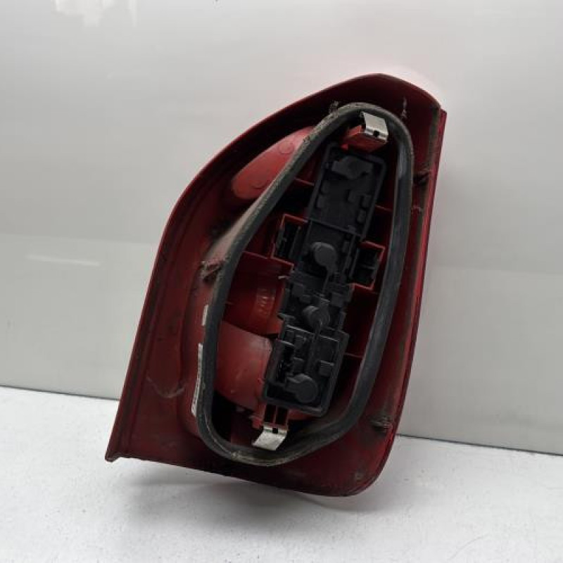 Feu arriere principal gauche (feux) CITROEN XSARA PICASSO Photo n°6