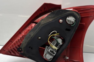 Feu arriere principal gauche (feux) TOYOTA YARIS 2