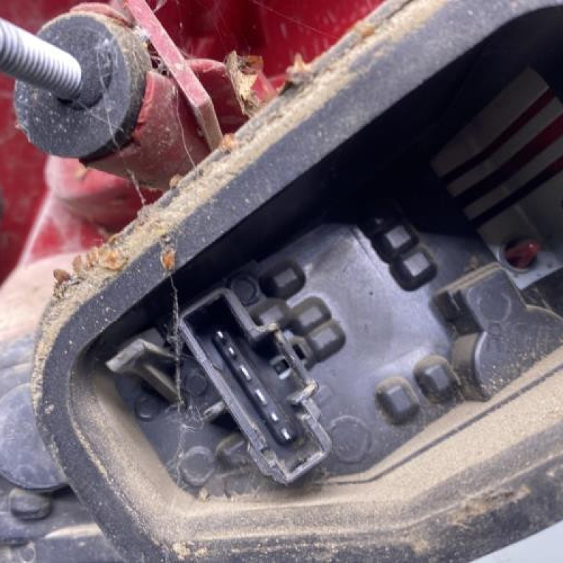 Feu arriere principal gauche (feux) PEUGEOT 207 Photo n°3