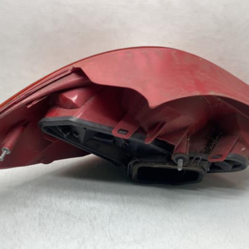 Feu arriere principal droit (feux) PEUGEOT 207 Photo n°2