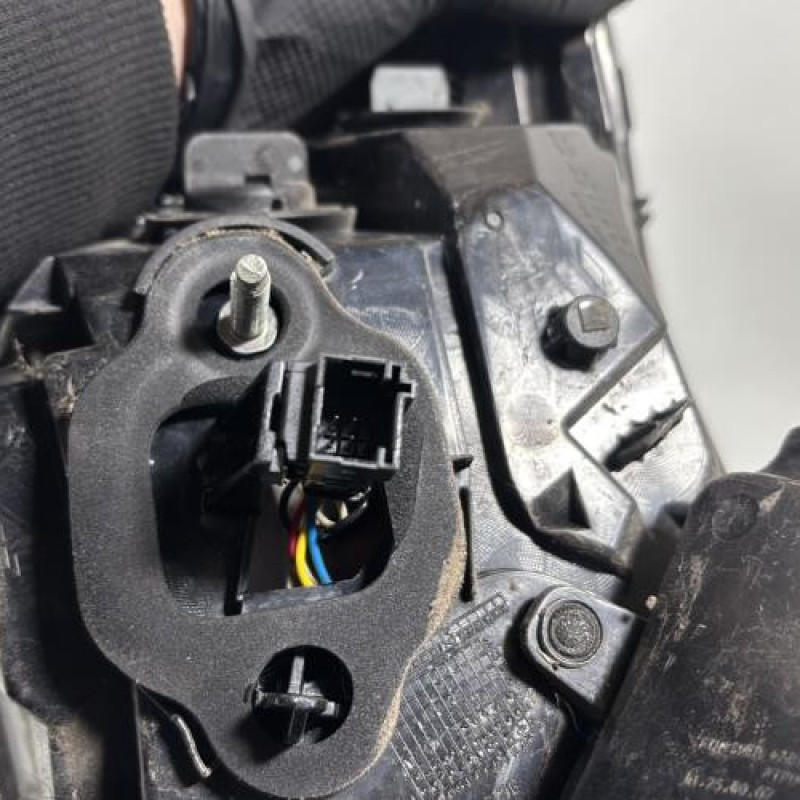 Feu arriere principal droit (feux) PEUGEOT 308 2 Photo n°3