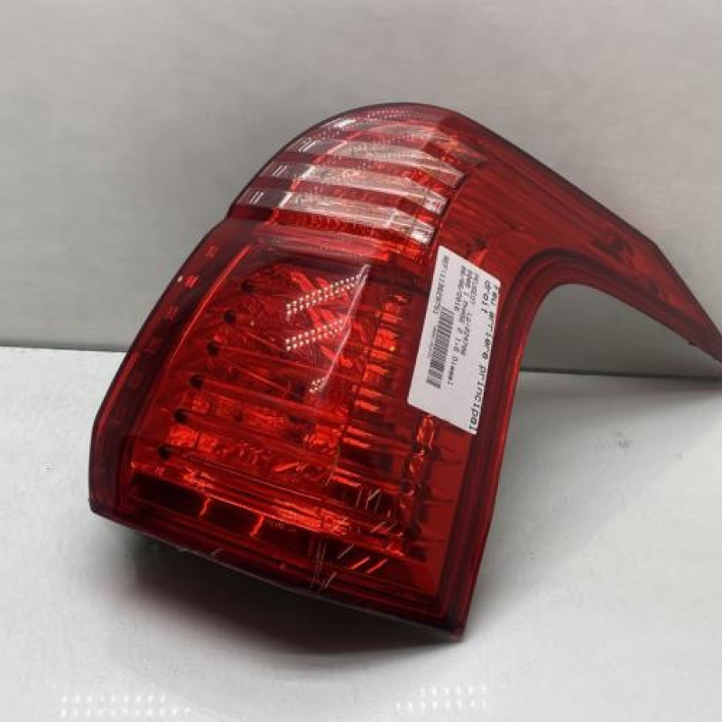 Feu arriere principal droit (feux) PEUGEOT 5008 1 Photo n°1