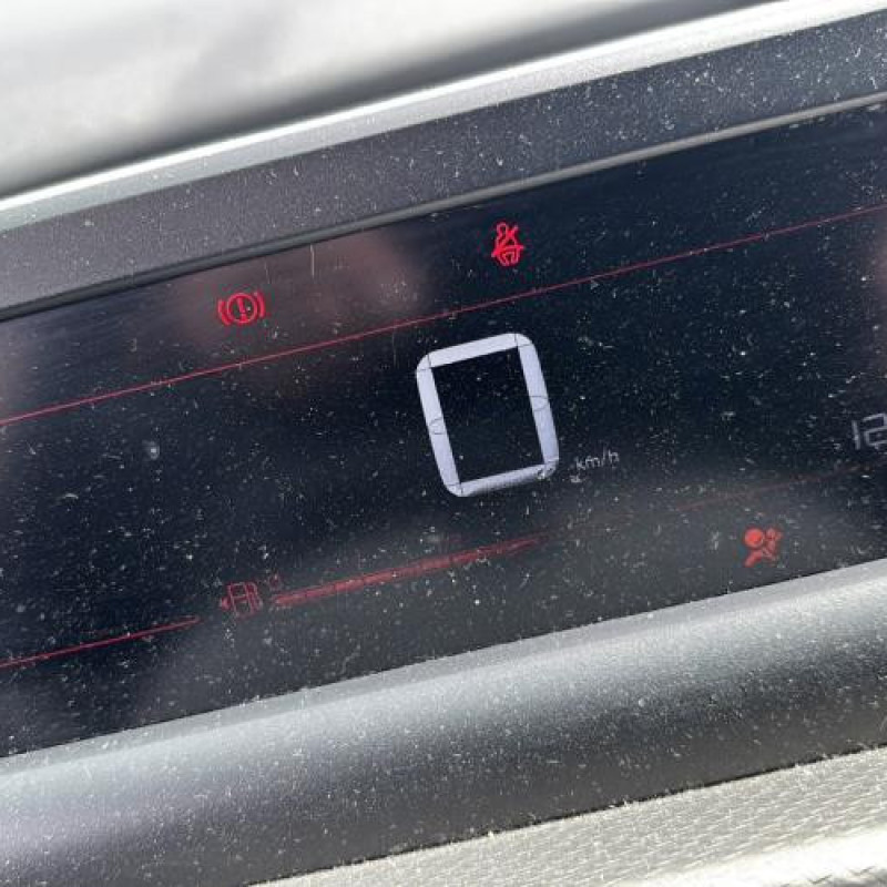 Bouchon de carburant CITROEN C4 CACTUS Photo n°20