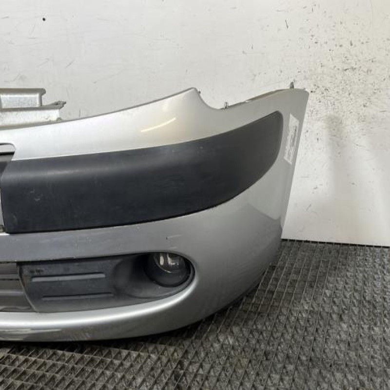 Pare choc avant CITROEN XSARA PICASSO Photo n°3