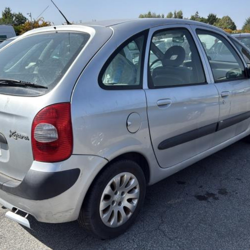 Pare choc avant CITROEN XSARA PICASSO Photo n°9