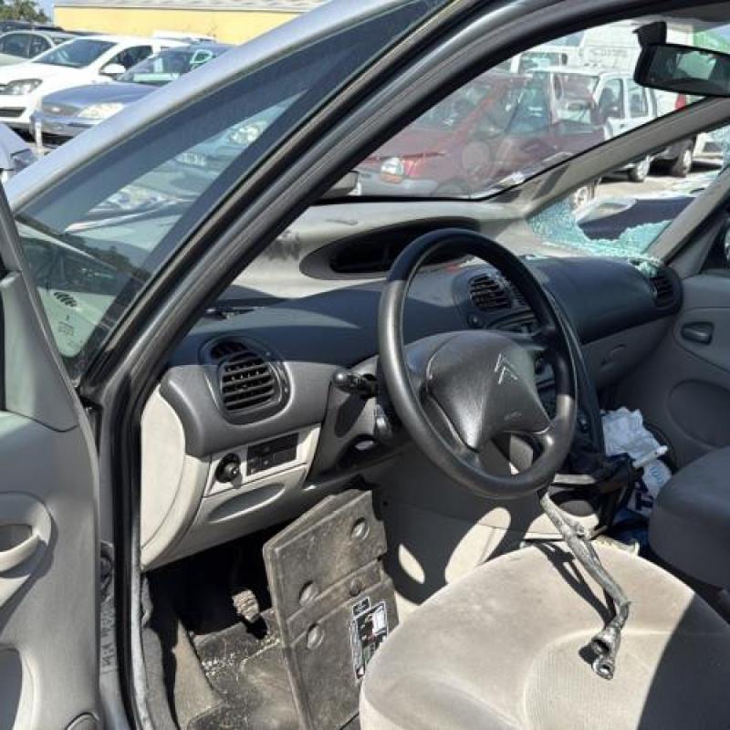 Pare choc avant CITROEN XSARA PICASSO Photo n°11