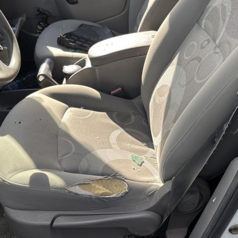 Poignee porte avant droit RENAULT KANGOO 2 Photo n°18